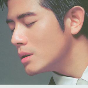 和女友在厨房做爰疯狂
