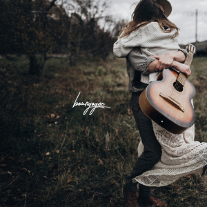 和女友在厨房做爰疯狂
